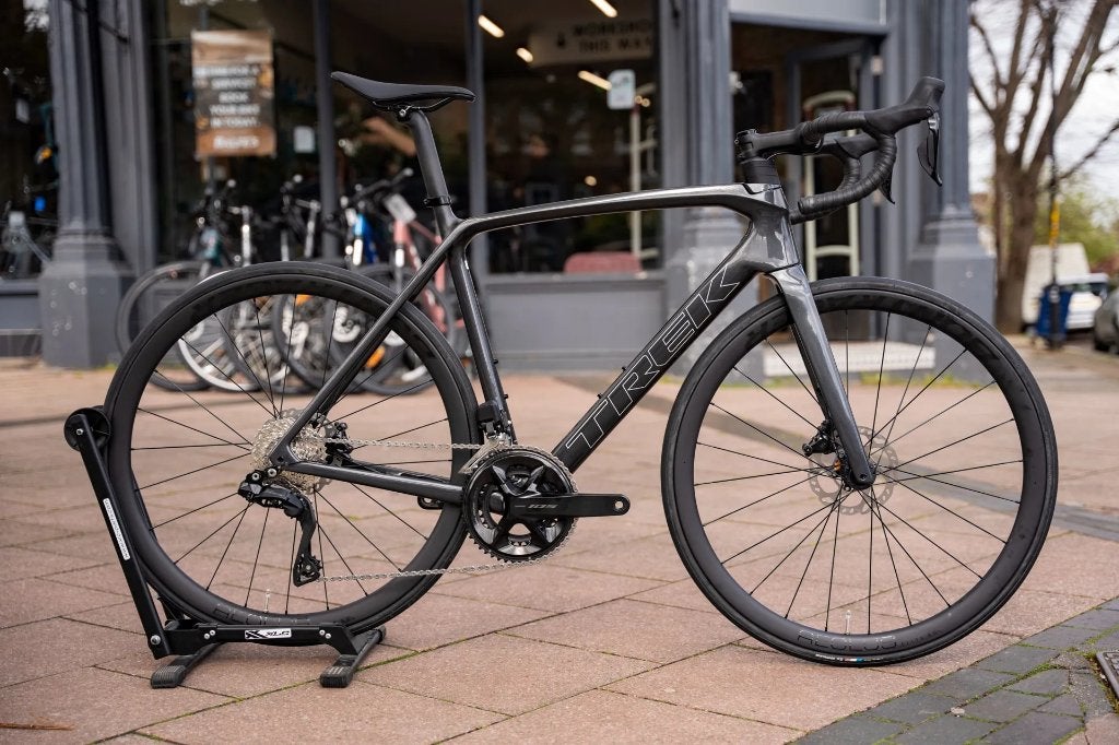 ‍️ Trek Émonda SL 6 Pro Di2 | Taille 56 | État quasi neuf, Vélos & Vélomoteurs, Vélos | Vélos de course, Autres marques, Comme neuf