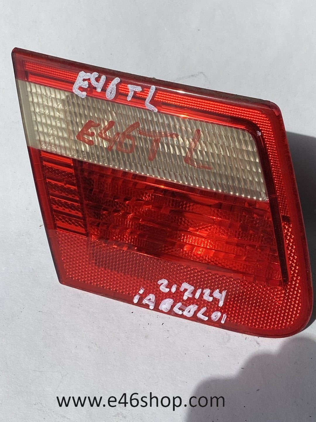 BMW E46 TOURING ACHTERLICHT IN KLEP LINKS OE8368759, Gebruikt, -, -, Ophalen of Verzenden