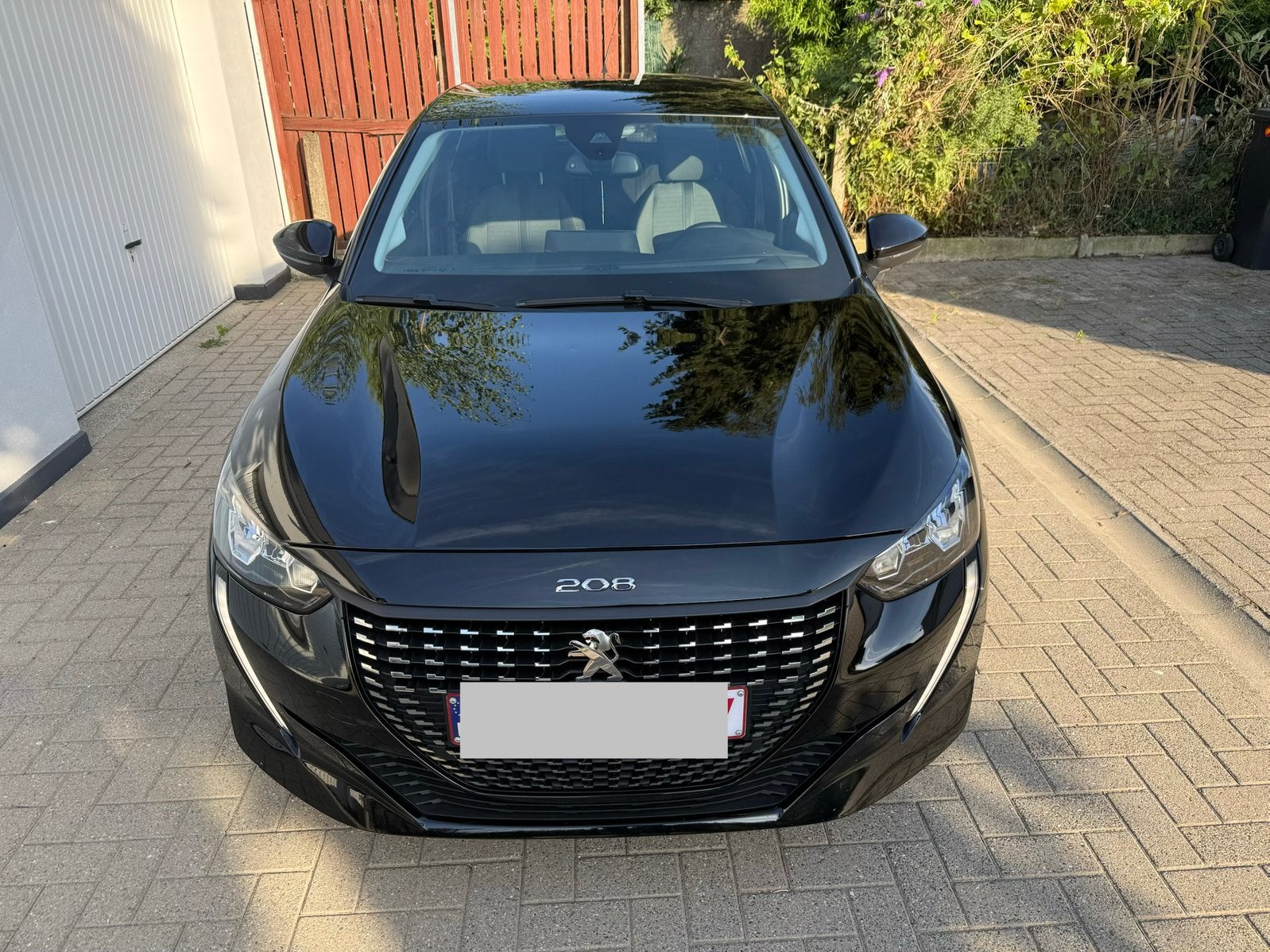 Mooie Peugot 208 met maar 34.000km!, Autos, Peugeot, Achat, Euro 6, Boîte manuelle, Noir