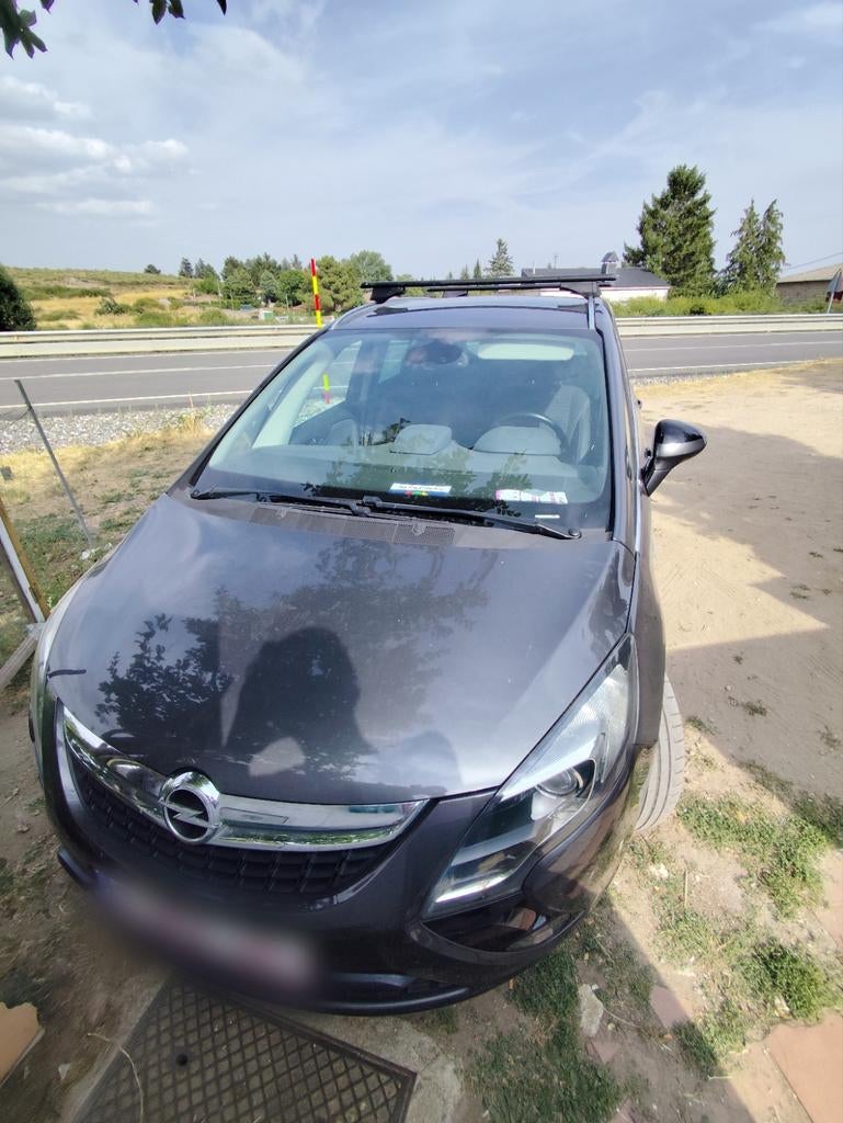 Opel zafira tourer, Euro 5, Achat, 110 kW, 7 places