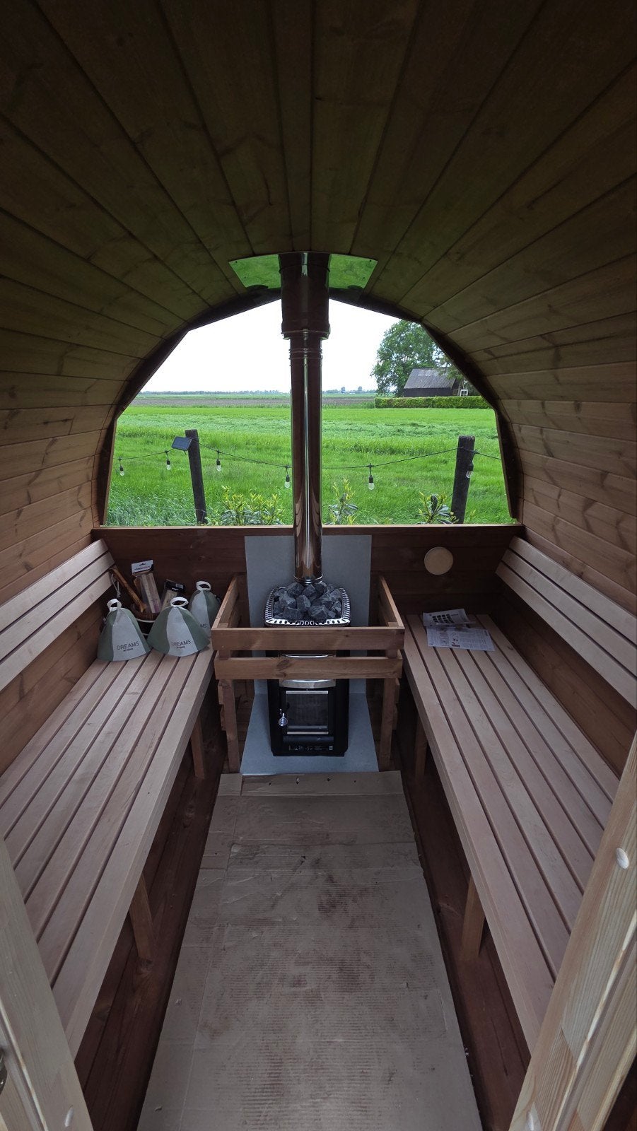 Livraison et installation gratuites d'un sauna en baril de 2, Enlèvement ou Envoi