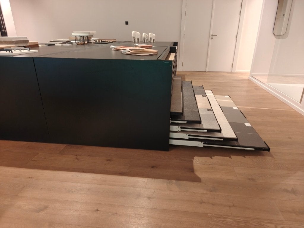 Presentatiekast vloertegels, Huis en Inrichting, Ophalen, Zo goed als nieuw