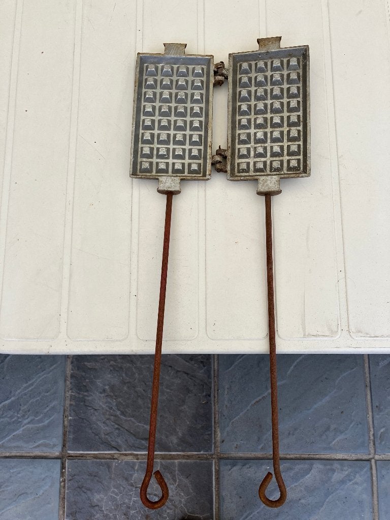 Antiek - Vintage - Gietijzeren Wafelijzer, Ophalen, Gebruikt