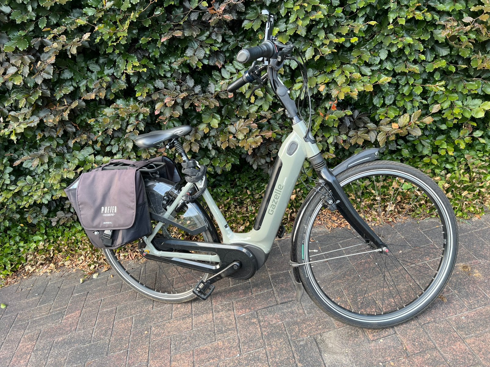 Gazelle grenoble c8 bosh motor en baterij 500wh 2021, Ophalen, Zo goed als nieuw, 47 tot 51 cm, 50 km per accu of meer
