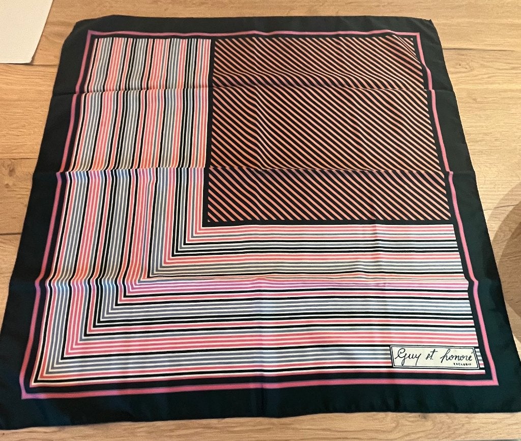 Foulard Guy St. Honoré Exclusif, Guy ST Honoré, Ophalen, Gedragen