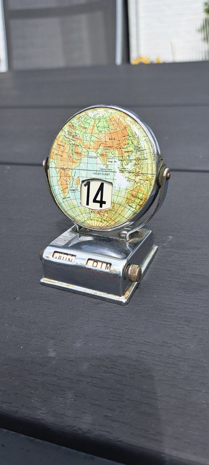 Dit is een vintage eeuwigdurende kalender jaren 60, Antiek en Kunst, Antiek | Kantoor en Zakelijk, Ophalen of Verzenden