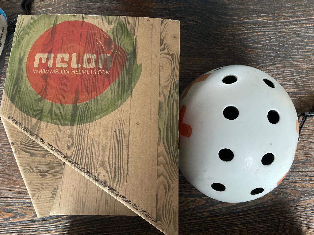 Fietshelmen, Ophalen, Gebruikt, M, Mclon