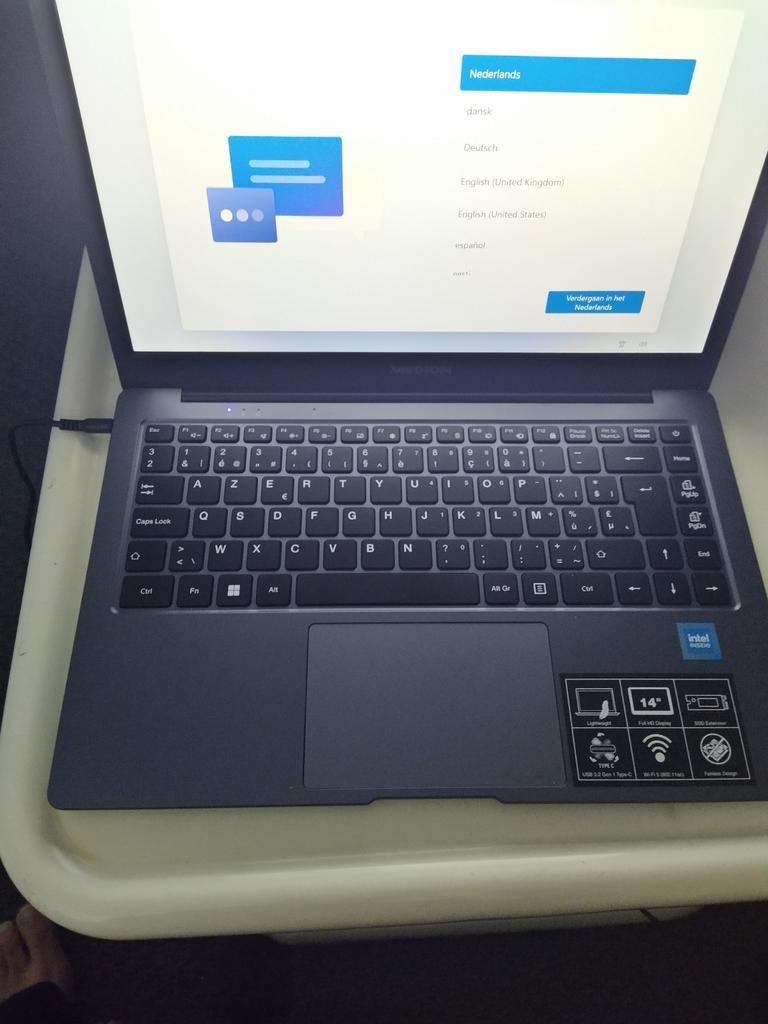 Notebook Medion 14" met garantie, Ophalen, Zo goed als nieuw