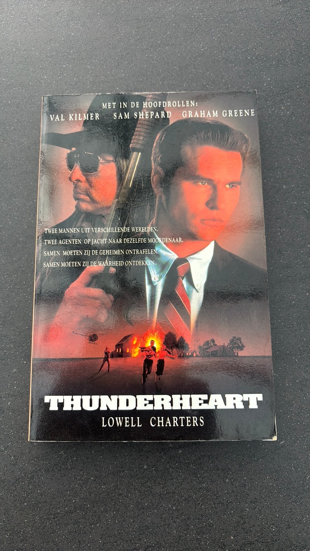 Charters - Thunderheart, Boeken, Streekboeken en Streekromans, Ophalen of Verzenden, Charters