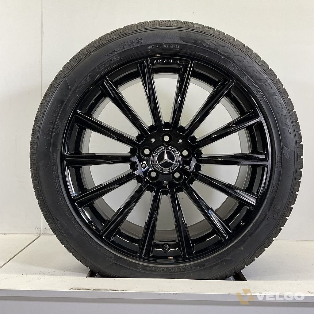 MERCEDES GLC BREEDSET VELGEN + WINTERBANDEN 20 INCH, 255 mm, -, -, Banden en Velgen