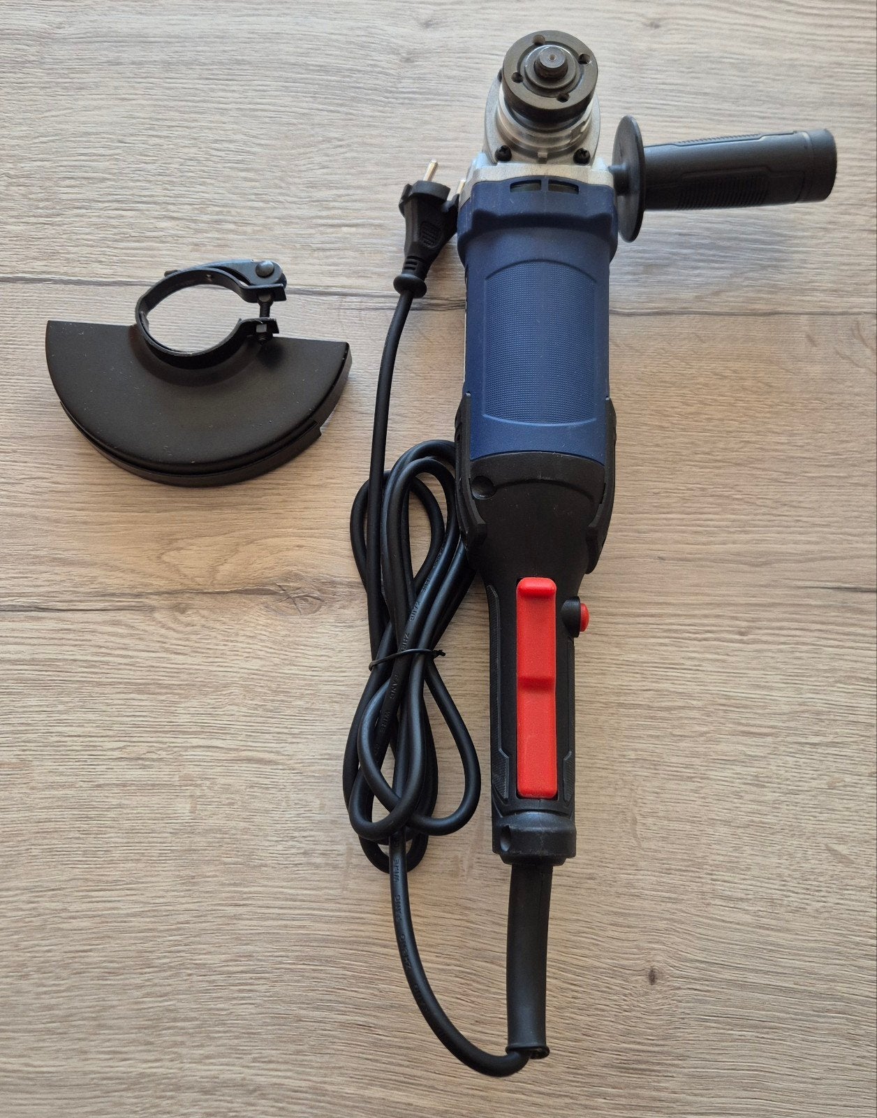 Varo Haakse Slijper + opties ( 1x gebruikt ), Doe-het-zelf en Bouw, Ophalen of Verzenden, Zo goed als nieuw, 1000 watt of meer