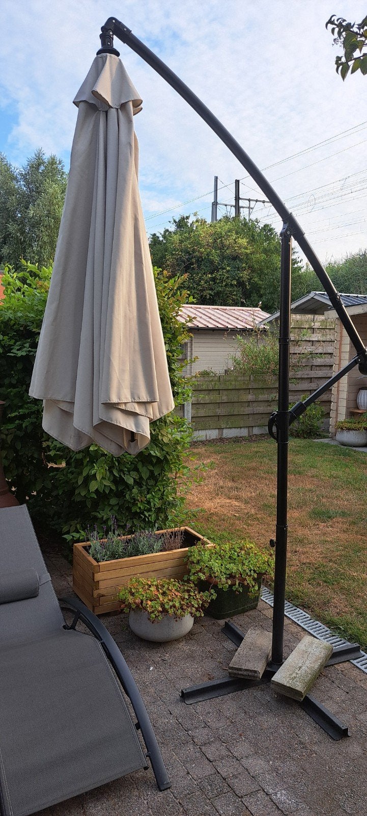 parasol met voet in goede staat., Ophalen, 2 tot 3 meter, Zweefparasol, Verstelbaar