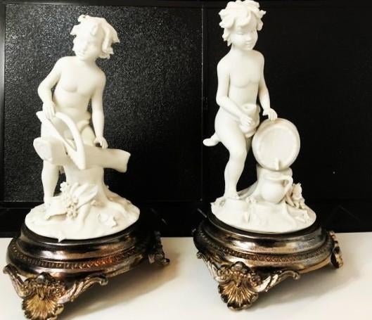 Villari C. putto biscuit porselein Capodimonte H21😍💑🎁🤗👌, Antiek en Kunst, Ophalen of Verzenden, Gemerkt, Beeld