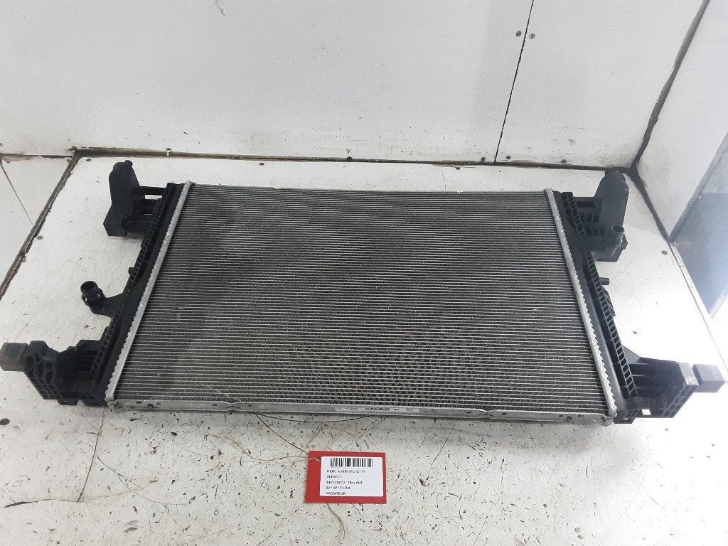 RADIATEUR EAU A Limousine (177.1) (A2475003800), Mercedes-Benz, Utilisé, Dialog.mb@mercedes-benz.com, Mercedes-Benz AG
