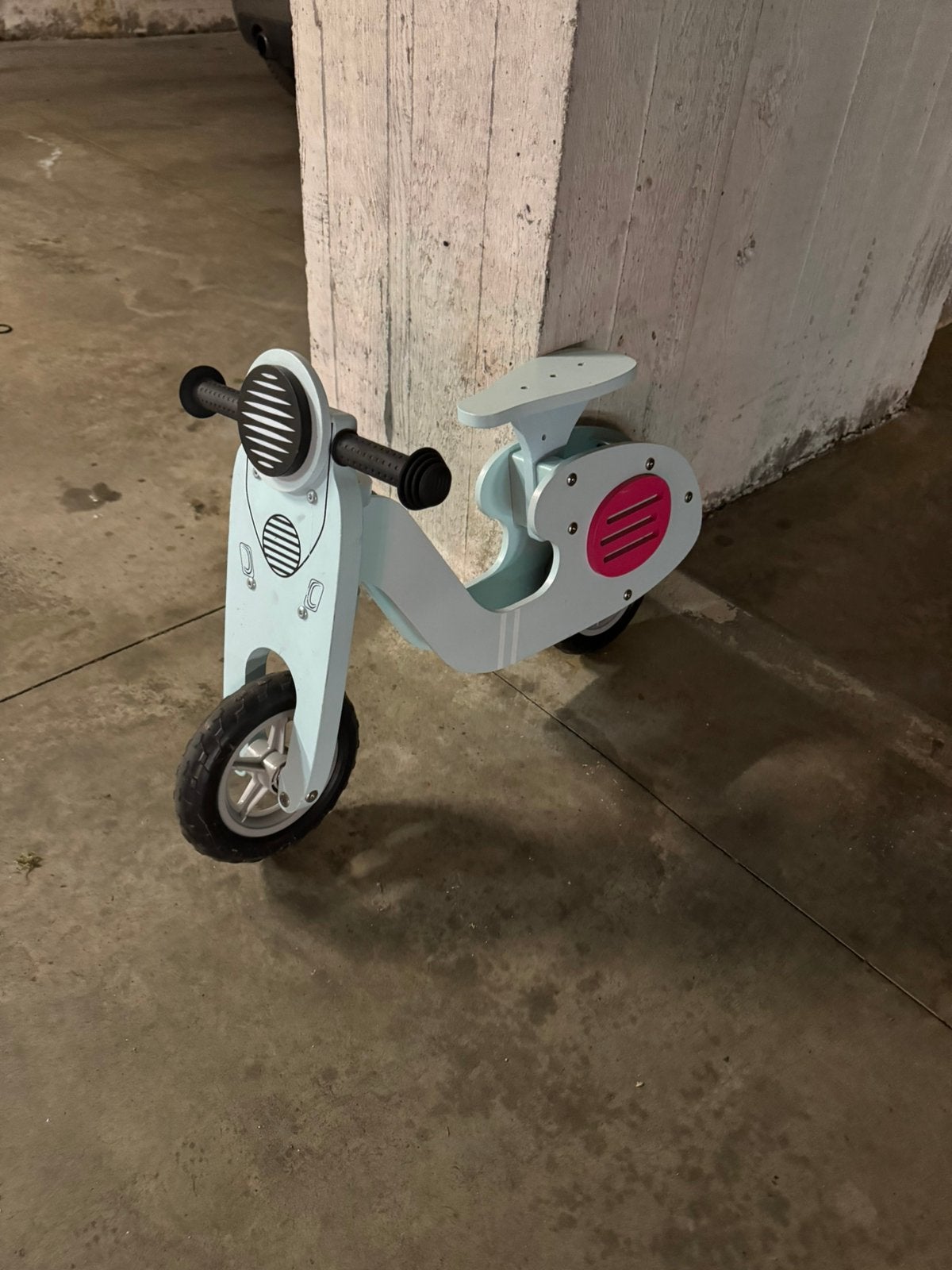 Draisienne / Vélo d’équilibre en bois – 20 €, Kinderen en Baby's, Speelgoed | Buiten | Voertuigen en Loopfietsen, Ophalen, Zo goed als nieuw