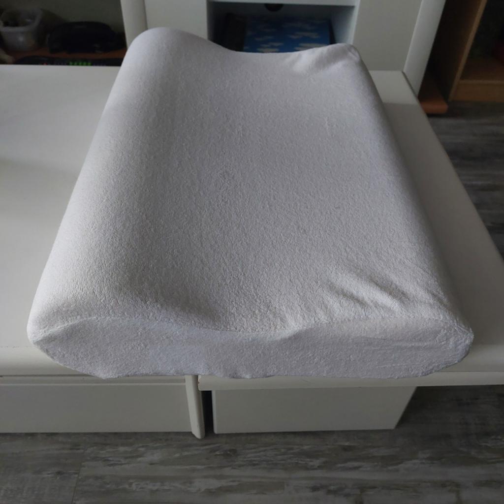 Ergonomisch kussen met beschermhoes en met 2 kussenslopen., Ophalen, Grijs