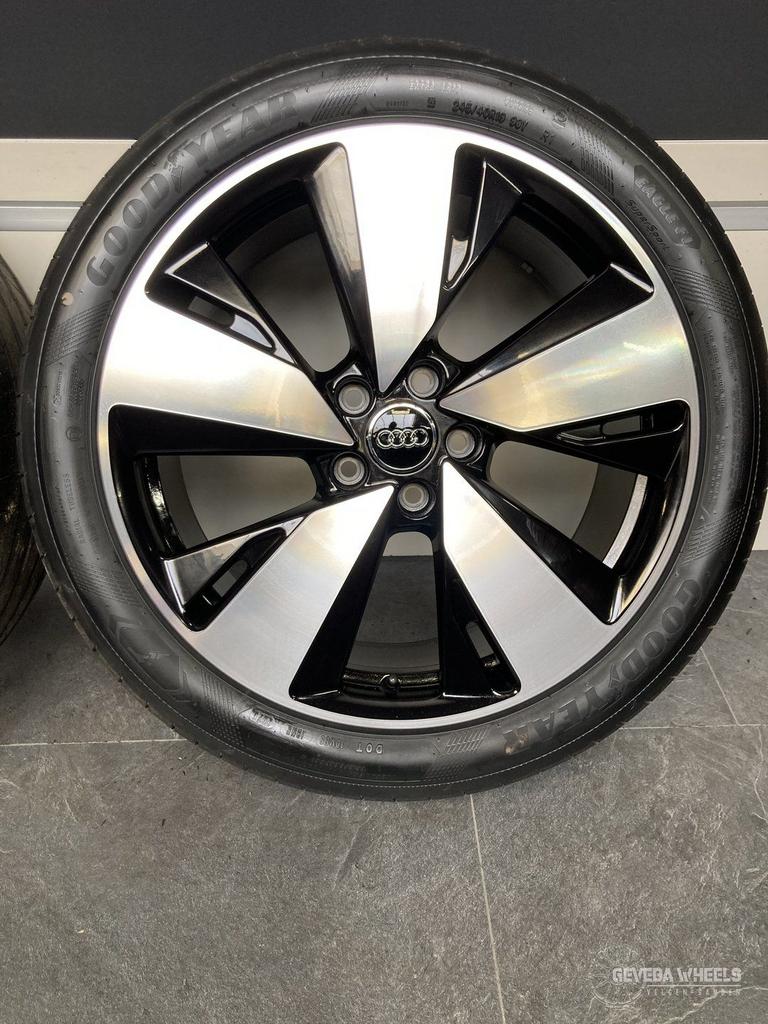 19” originele Audi A5 B10 velgen + banden 5x112 245/40/19, Pneus et Jantes, 245 mm, Véhicule de tourisme, Pneus été