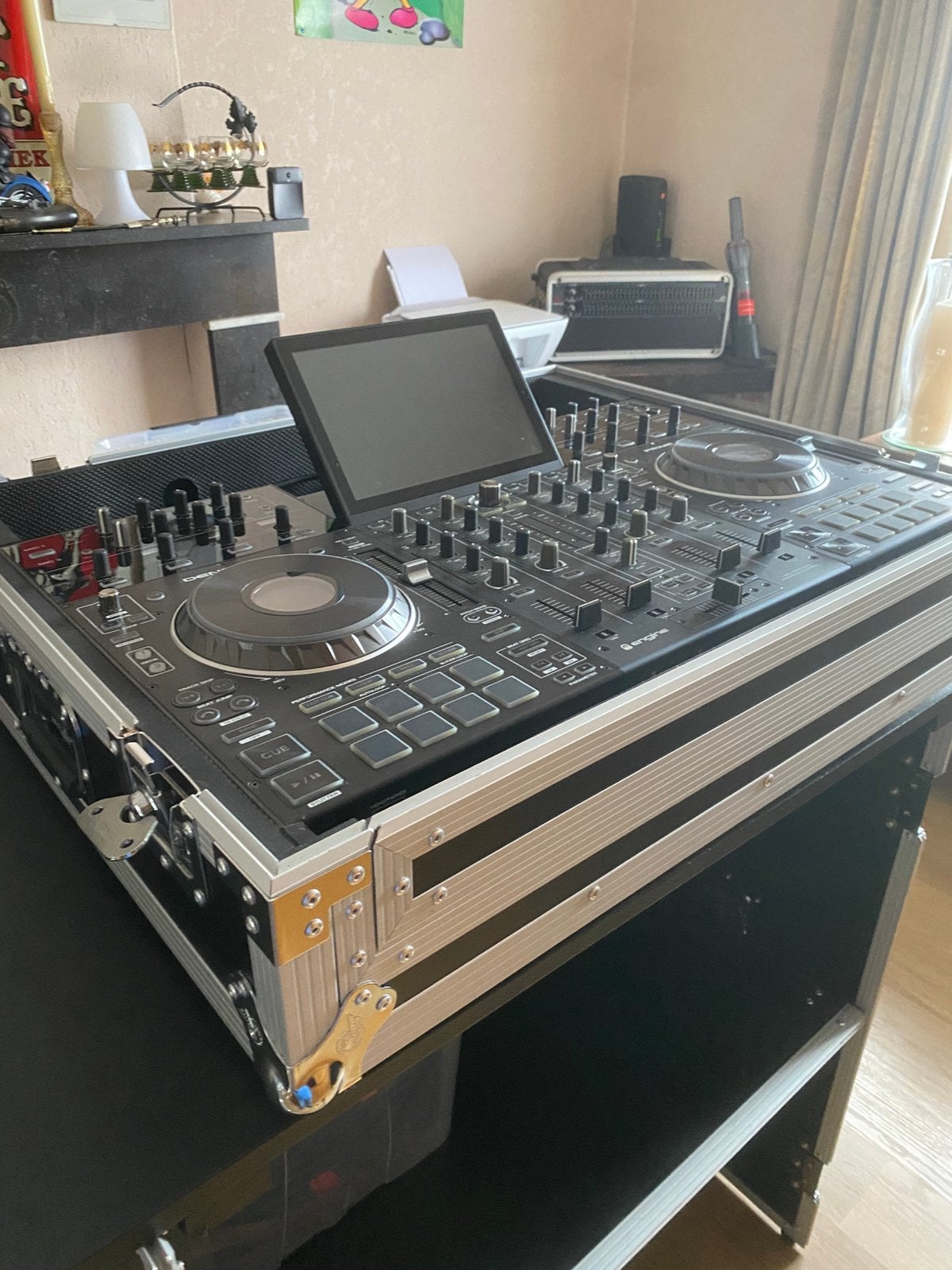 Denon DJ Prime 4, Ophalen, Zo goed als nieuw, Denon