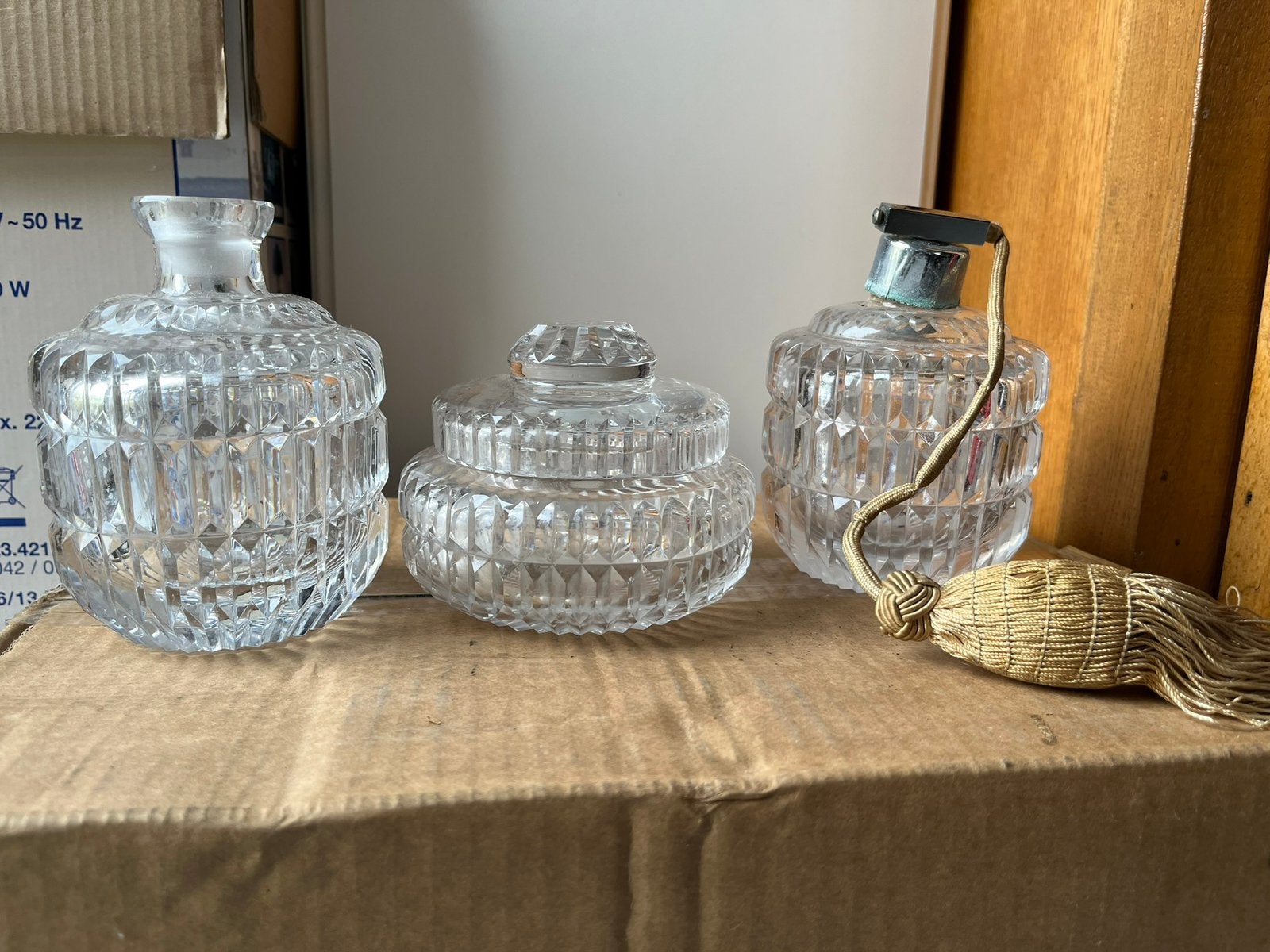 3 vintage parfumflessen, Ophalen of Verzenden, Gebruikt