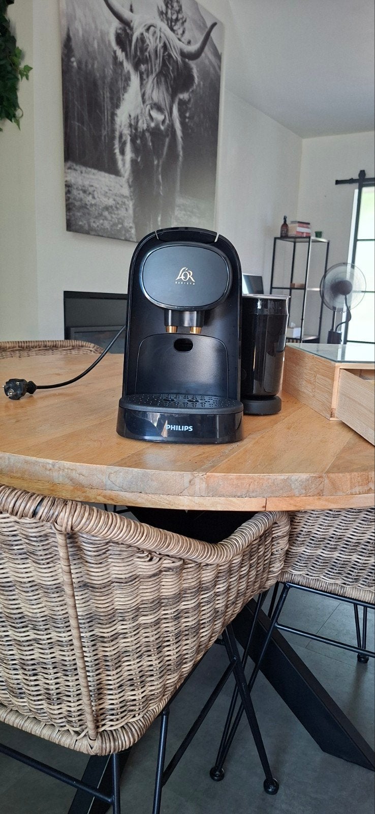 Philips L'Or koffiemachine met melkschuimer, Elektronische apparatuur, Koffiezetapparaten, Ophalen, Koffiemachine, Zo goed als nieuw