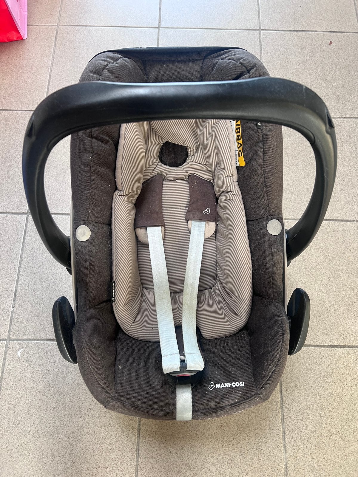 Maxi cosi - pebble plus, Kinderen en Baby's, Autostoeltjes, Ophalen, Zo goed als nieuw, Autogordel