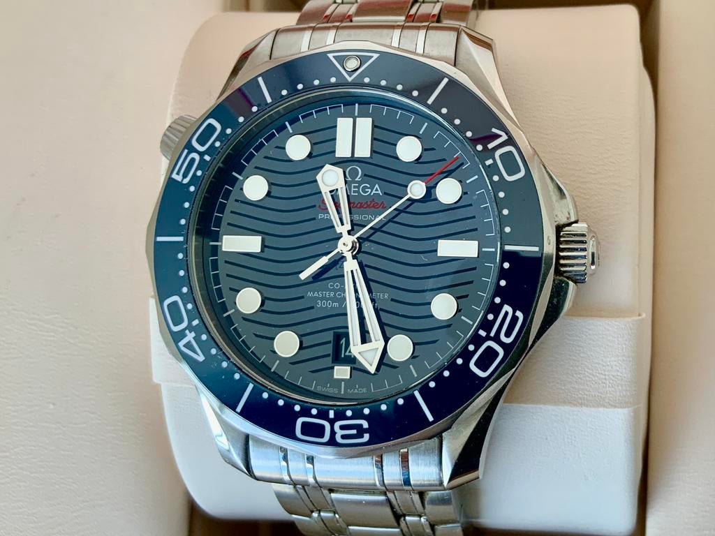 Omega Seamaster Diver 300M, Bijoux, Sacs & Beauté, Montres | Hommes, Comme neuf, Montre-bracelet, Omega, Acier, Acier, Enlèvement ou Envoi