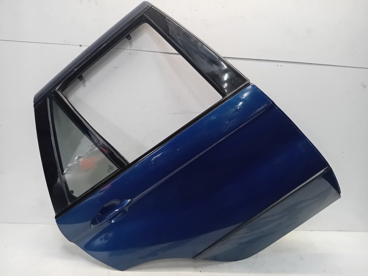 Portier rechts achter BMW X5, Auto-onderdelen, Carrosserie, Onderdelen@venauto.nl, Van der Ven Autorecycling B.V., Gebruikt, Ettenseweg 76, 4706 PB Roosendaal, The Netherlands