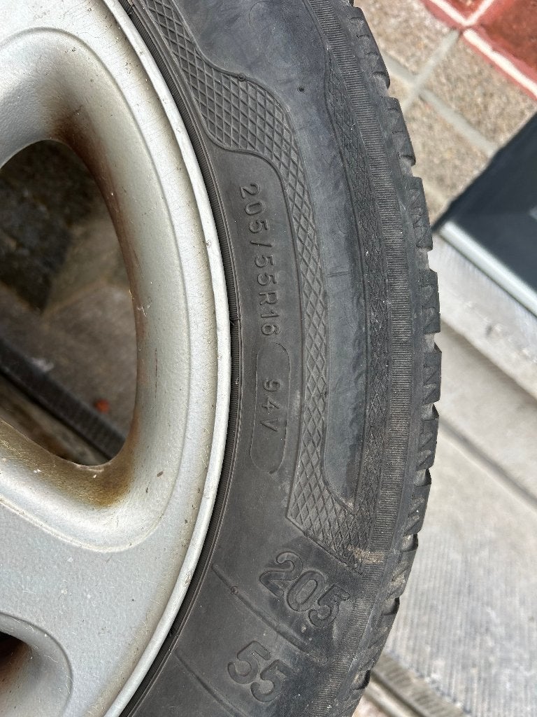 Mercedes velgen met banden — 205/55 R16 — 5 gaats, Auto-onderdelen, Banden en Velgen, Ophalen, Gebruikt, 16 inch, Banden en Velgen