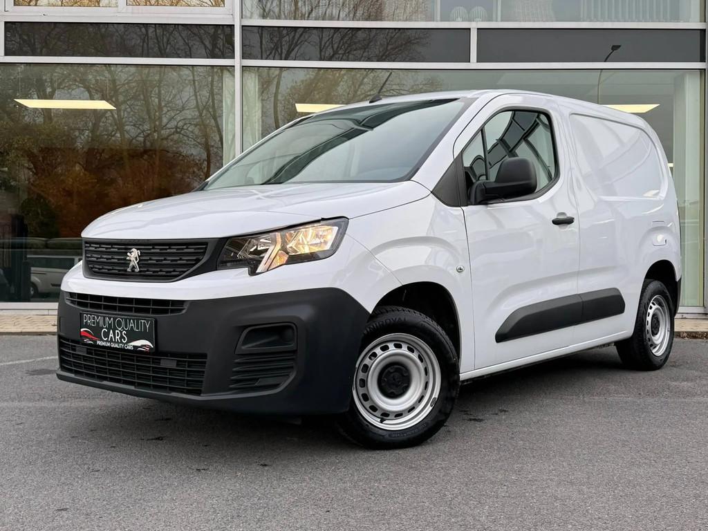 Peugeot Partner 3ZIT / CARPLAY / SENSOREN / AIRCO / CRUISCON, Auto's, Bestelwagens en Lichte vracht, Stof, Gebruikt, 4 cilinders