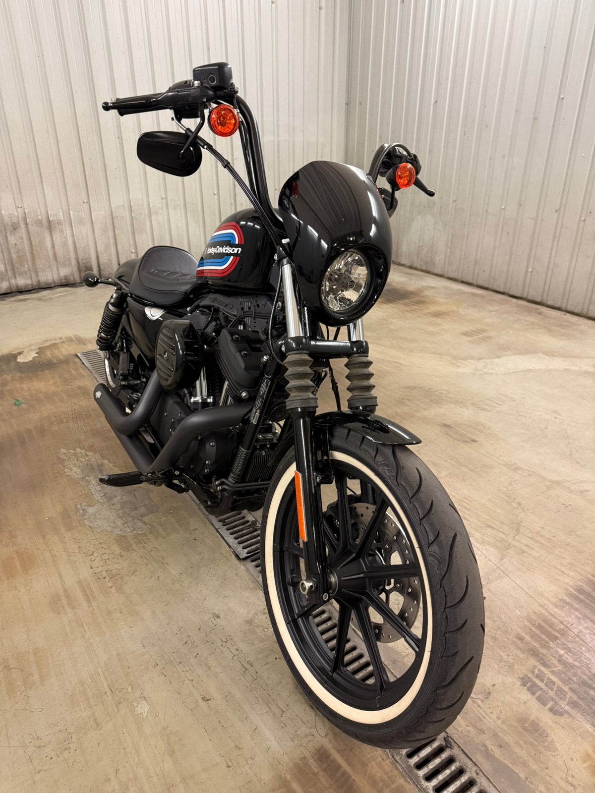 Harley Davidson 1200 Iron, Permis Moto A, Plus de 35 kW, Chopper, 2 cylindres