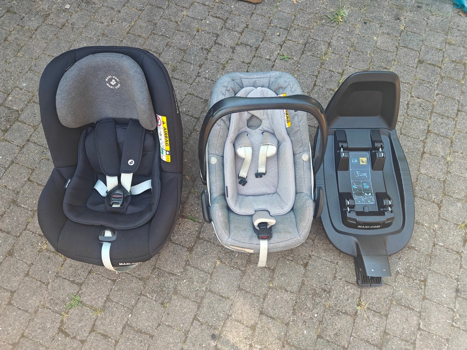 Maxi-Cosi FamilyFix 2 basis + MC Pebble Plus + MC Pearl, Enlèvement, Maxi-Cosi, Isofix