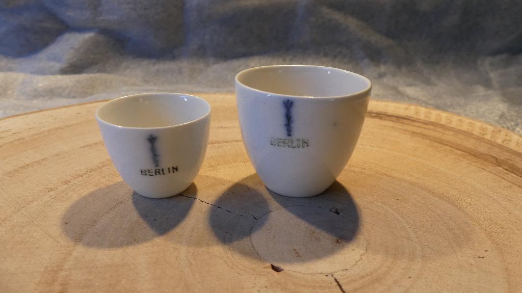 kroesjes van Staatlich Berlin, Antiek en Kunst, Ophalen