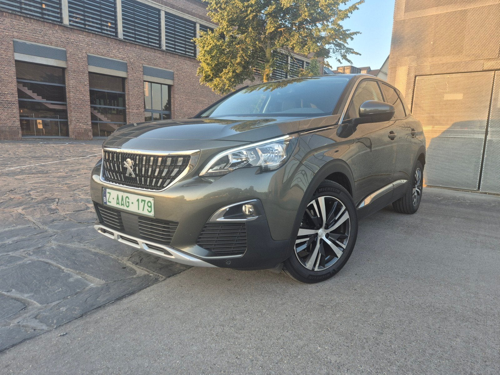 PEUGEOT 3008 1.2 ESSENCE AUTOMATIQUE EN PARFAIT ÉTAT PREMIER, Autos, Cuir, Achat, Euro 6, Entreprise