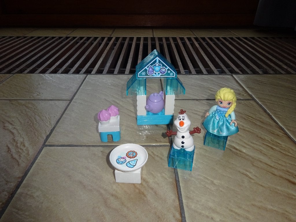 Duplo frozen, Ophalen of Verzenden, Zo goed als nieuw, Compleet, Complete set