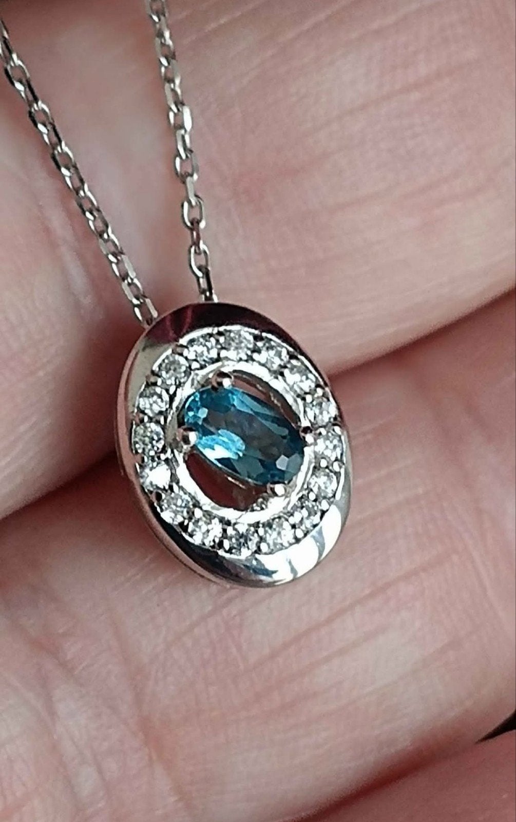 Pendentif en argent massif avec topaze London Blue, Neuf, Enlèvement, Avec pierre précieuse, Argent