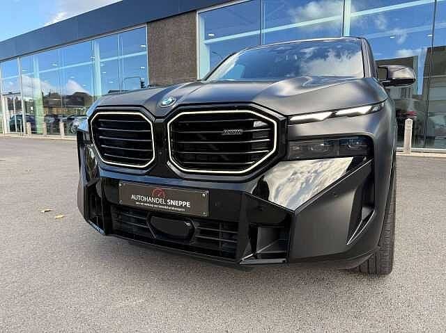 BMW XM BMW XM 4.4 V8 Plug-in Hybrid – Btw – Merino Leder –, Auto's, Automaat, Overige modellen, 4395 cc, Overige brandstoffen