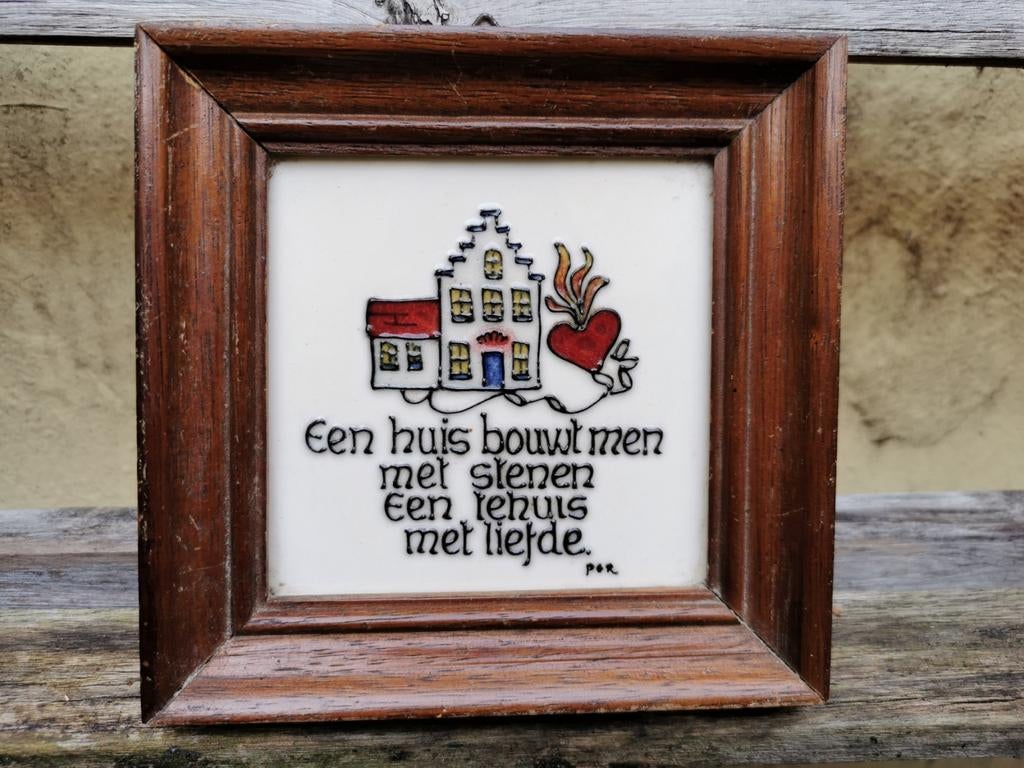 Vintage Spreuktegel 50's – wellicht La Majolique Hasselt, Antiek en Kunst, Ophalen of Verzenden