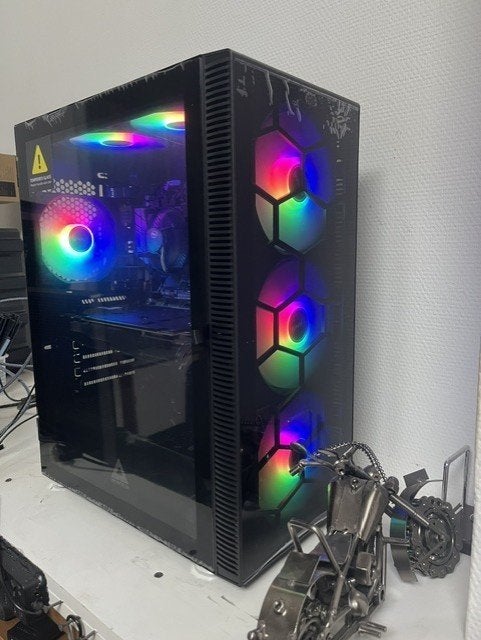 Budget Gaming PC i7-HexaC / 16gb Ram DDR4, Computers en Software, ASUS, Zo goed als nieuw, Gaming, SSD
