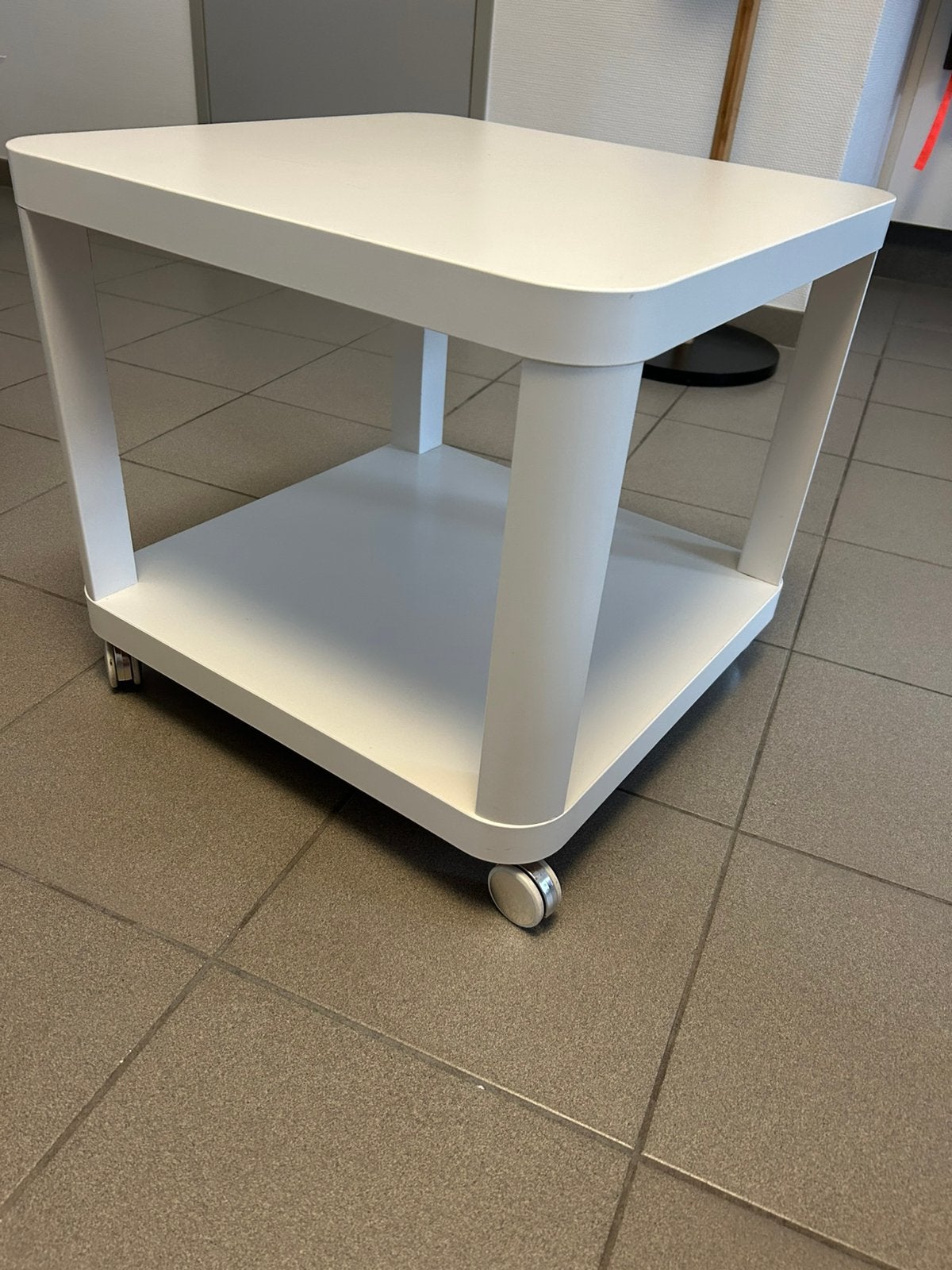 Bijzettafel Ikea Tingby, Enlèvement, Comme neuf