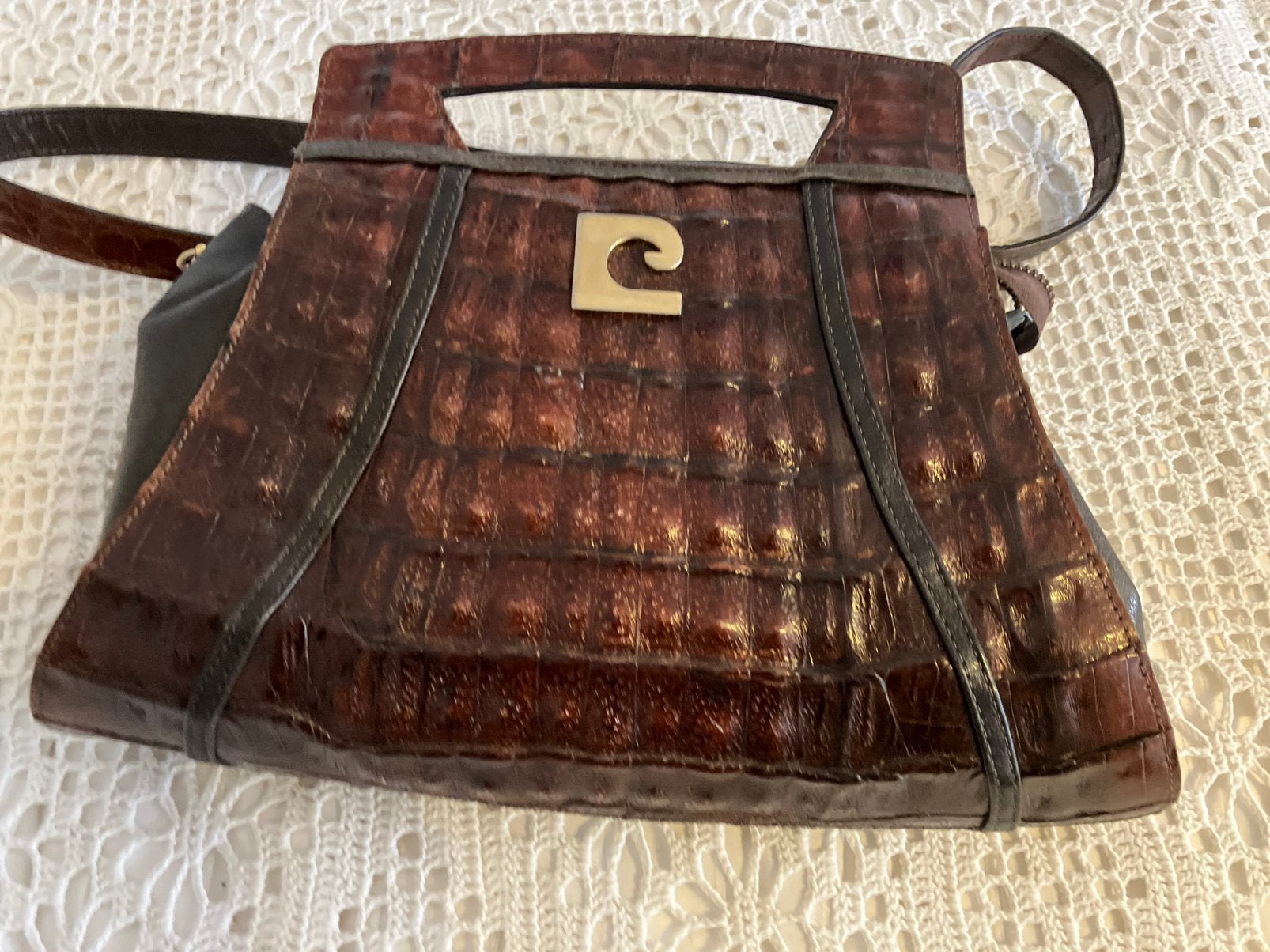 Croco Pierre Cardin handtasje met schouderriem, Handtassen en Accessoires, Tassen | Damestassen, Ophalen of Verzenden, Zo goed als nieuw