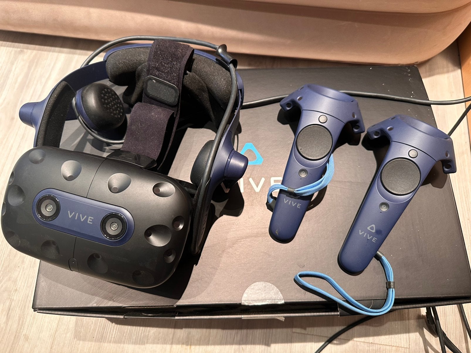 HTC Vive pro 2, Enlèvement, Comme neuf
