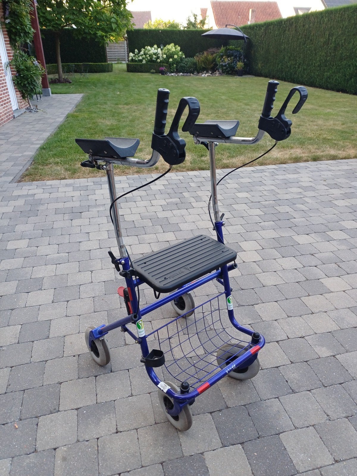 Déambulateur avec supports pour avant-bras, Enlèvement