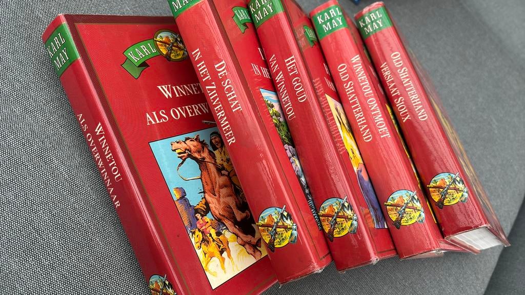 Karl May 5 delig Winnetoy & Old shatterhand, Boeken, Ophalen of Verzenden, Zo goed als nieuw