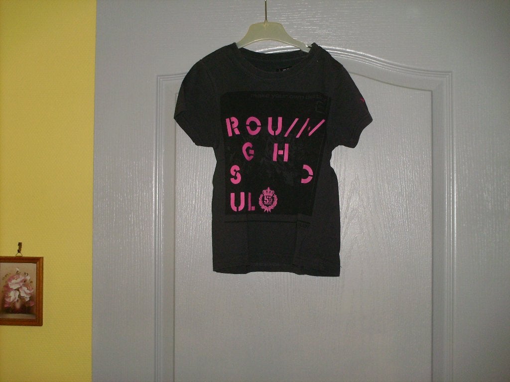 a vendre tee shirt enfant, Enfants & Bébés, Enlèvement ou Envoi, Comme neuf, Garçon, Autres types