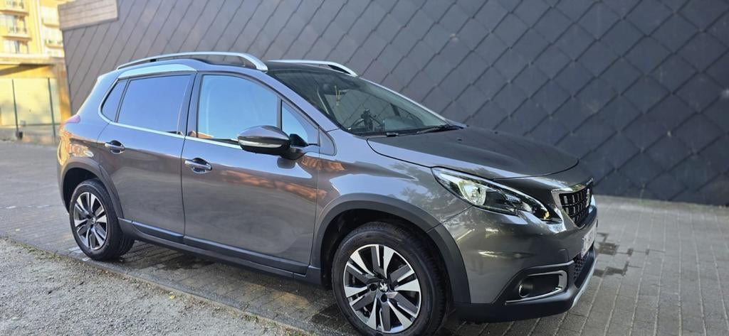Peugeot 2008/2019 A vendre, Cuir, Argent ou Gris, Achat, Alarme