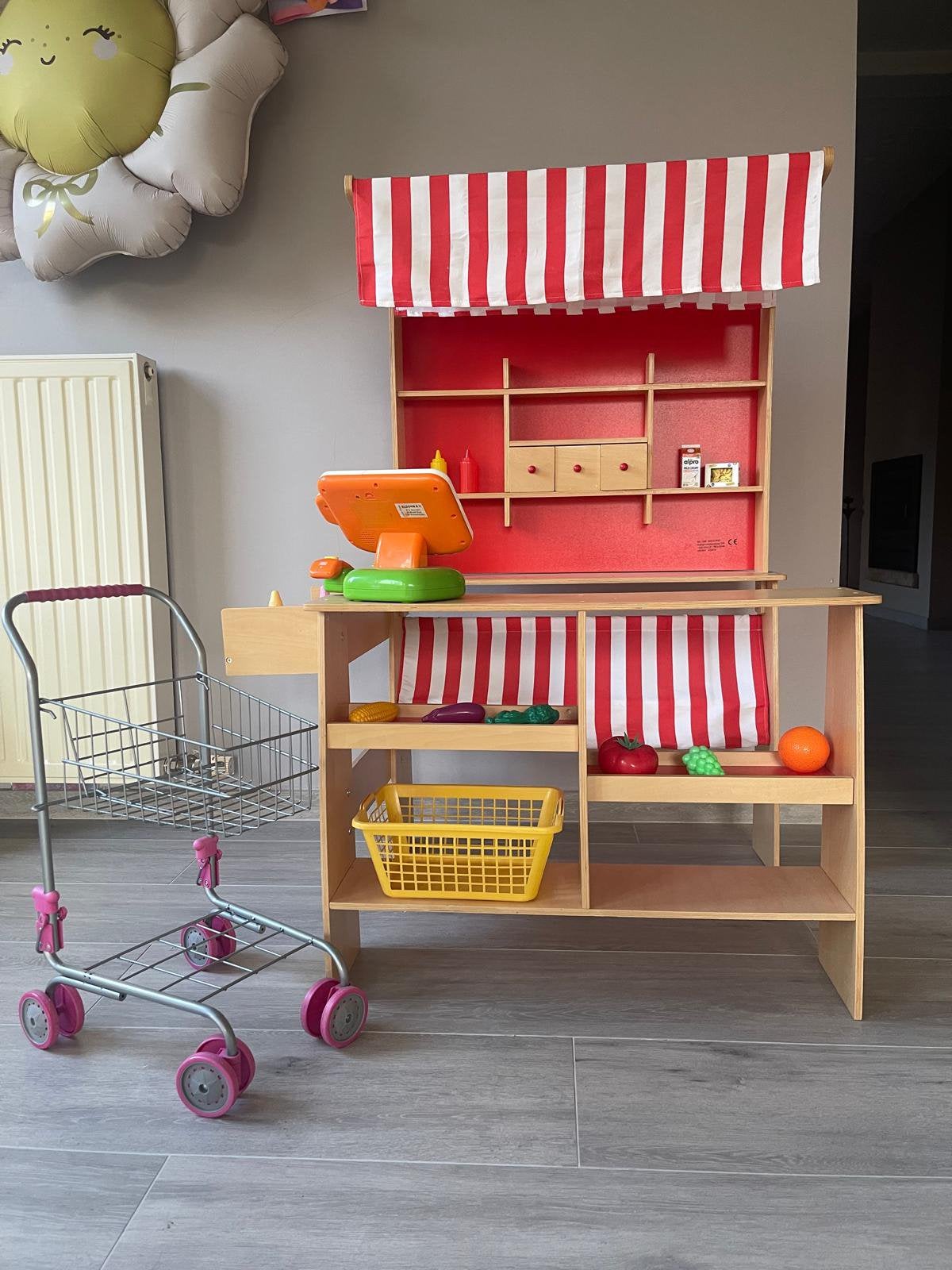 Speelgoedwinkel met kar en extra benodigdheden, Kinderen en Baby's, Ophalen, Zo goed als nieuw