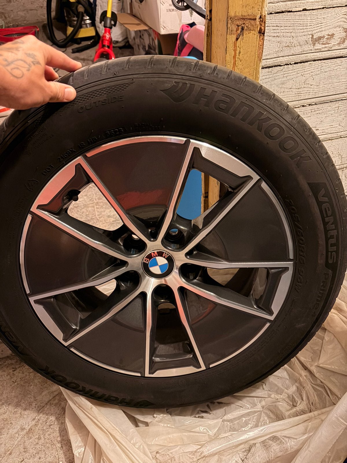 Jante d origine bmw 16pouce, Autos : Pièces & Accessoires, Pneus & Jantes, Neuf, Pneus et Jantes, 16 pouces, Véhicule de tourisme