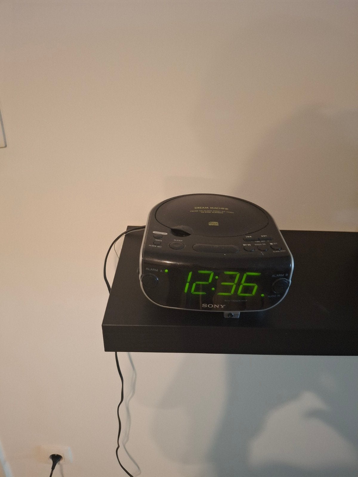 wekker radio, Elektronische apparatuur, Wekkers, Ophalen, Zo goed als nieuw