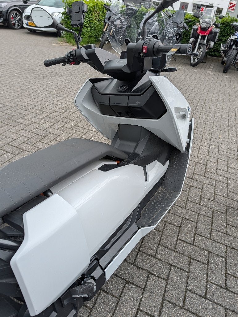 BMW CE 04 (2022) Elektrische Scooter - Zo goed als nieuw, Ophalen, Zo goed als nieuw, Overige typen, Overige merken