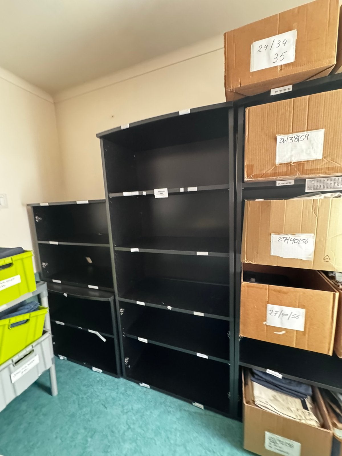 Bureel / boekenkast, Ophalen, Gebruikt